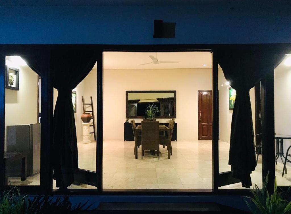 Imaj Private Villas Senggigi Εξωτερικό φωτογραφία